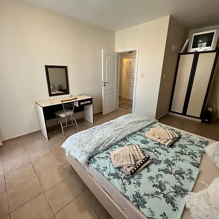 Summer Dreams B26 Apartment